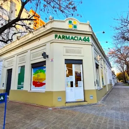 Farmacia 44