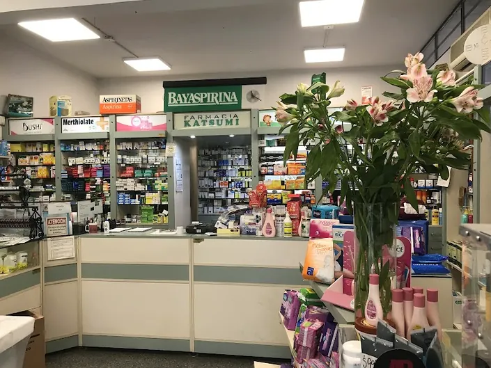 Farmacia Katsumi
