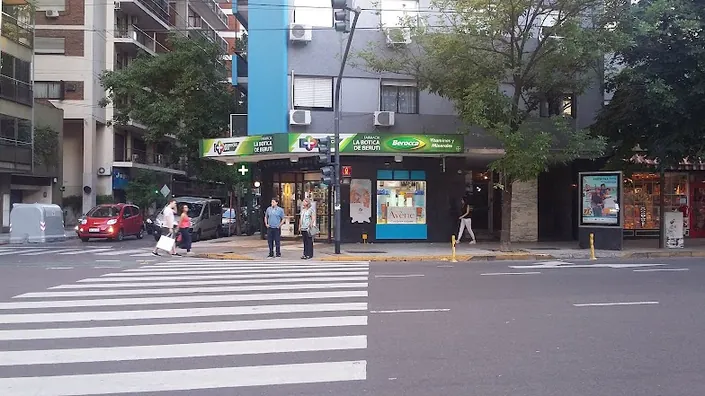 Farmacia La Botica De Beruti