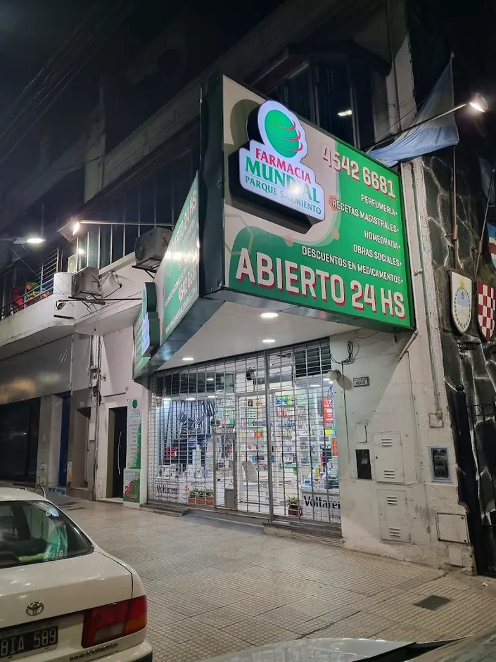 Farmacia Mundial, Villa Urquiza