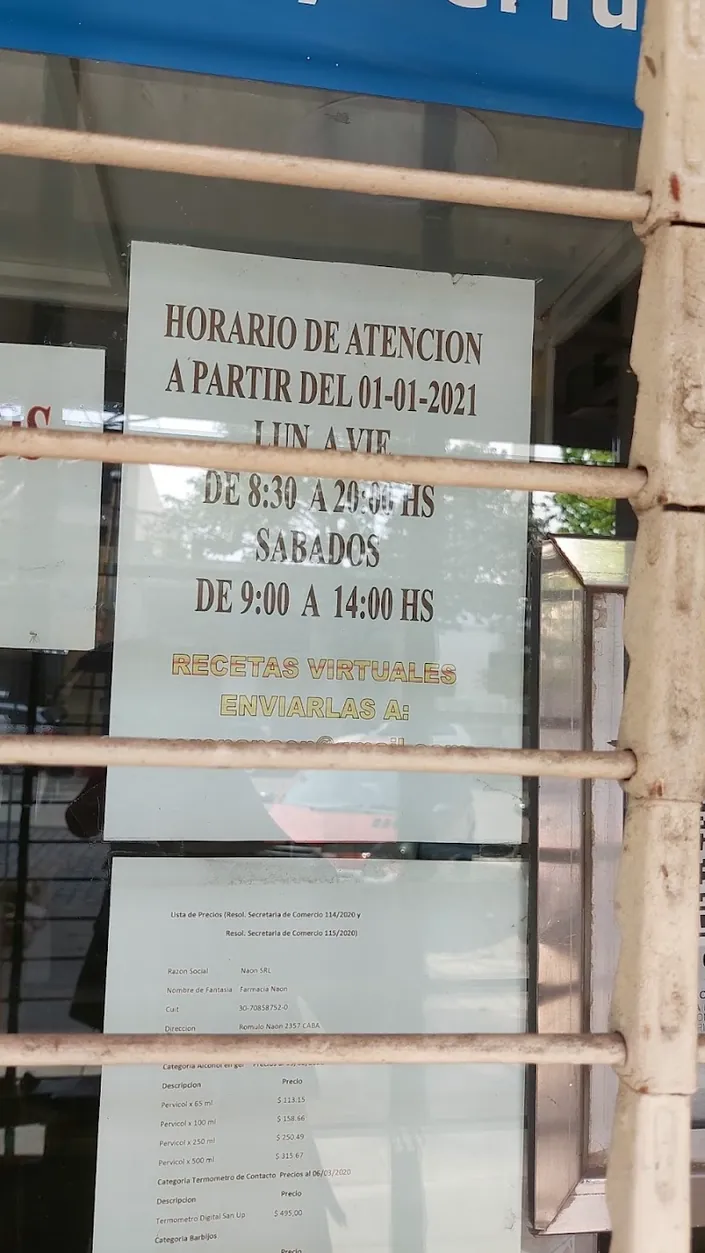 Farmacia y Perfumería “Naon”