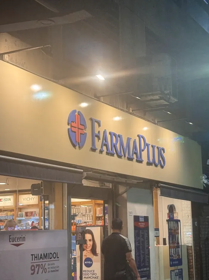 FARMAPLUS – RECOLETA IV